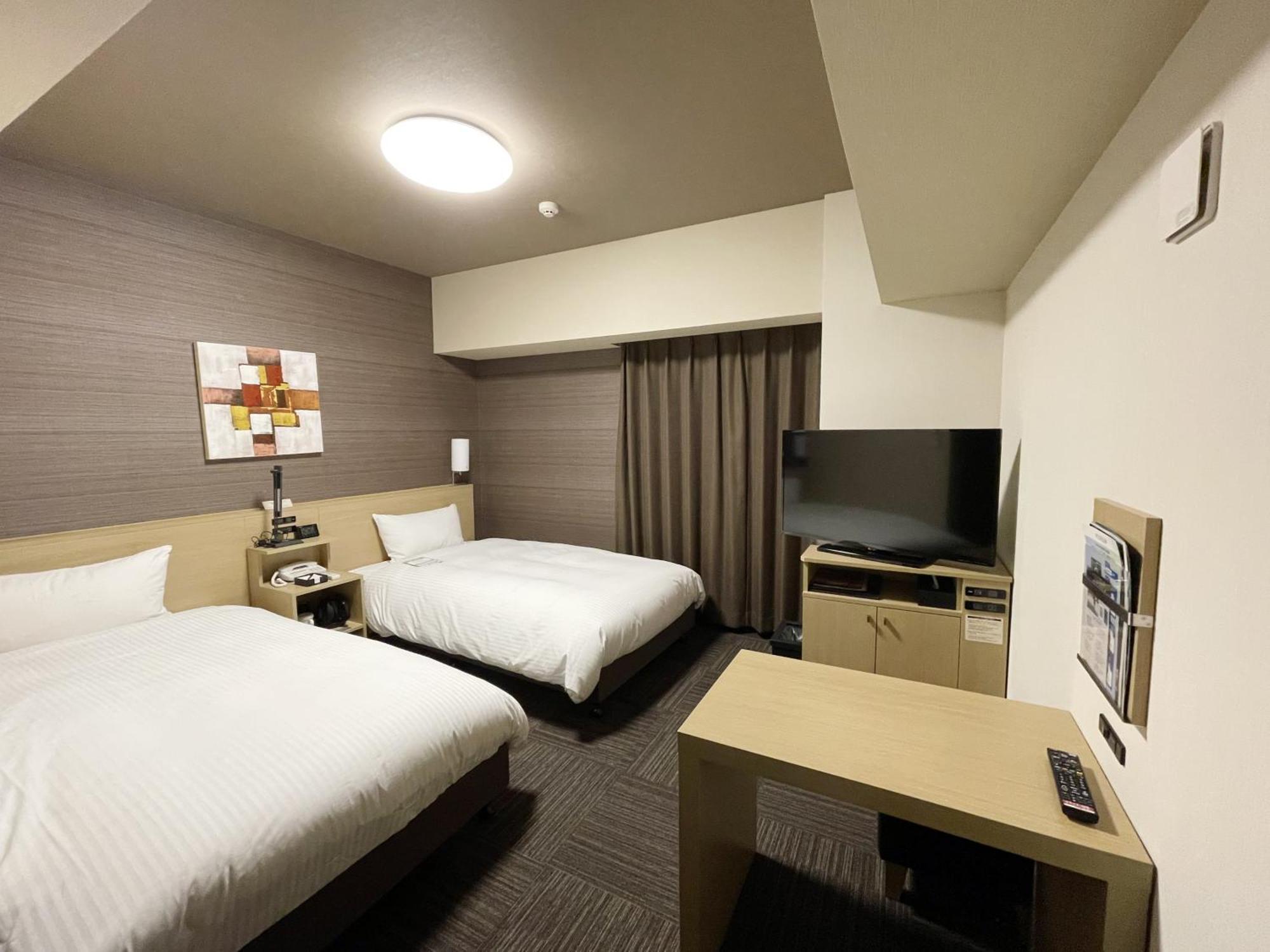 Hotel Route-Inn Osaka Takaishi -Hagoromo Ekimae- Extérieur photo